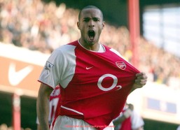 星空体育-西甲赛程排布原则及赛季赛事密度合理性探讨