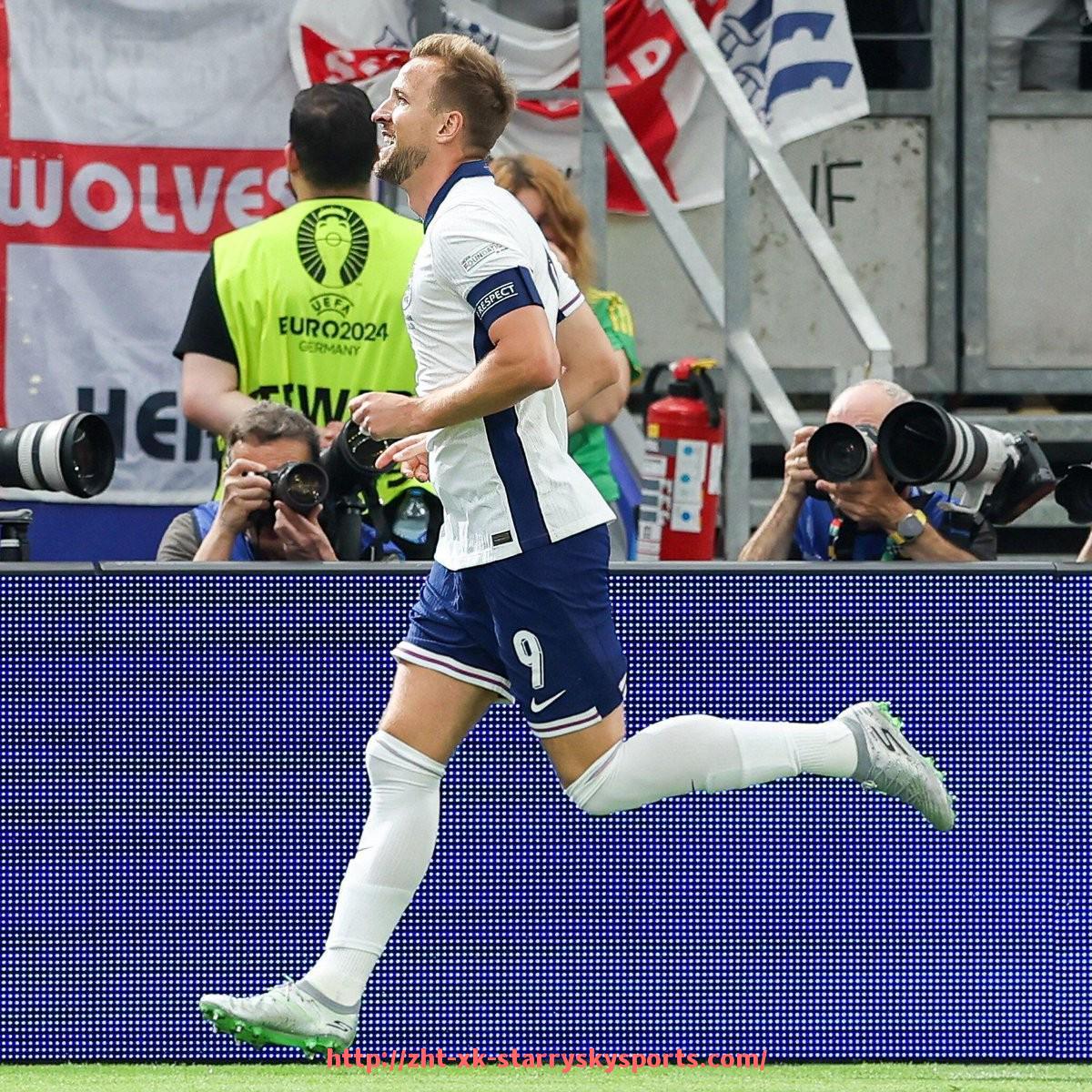 星空体育-2024年世俱杯守门员扑救数据全面盘点与表现评估